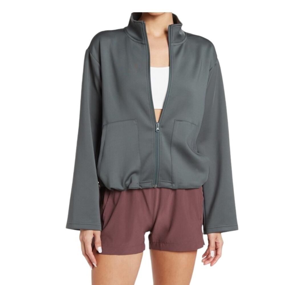 Zella Gray Athletic Zip-Up Jacket Funnel Neck Active Layer Size M